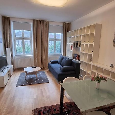 Sunny Apartment Next To Metro 1Br Wien Exterior foto